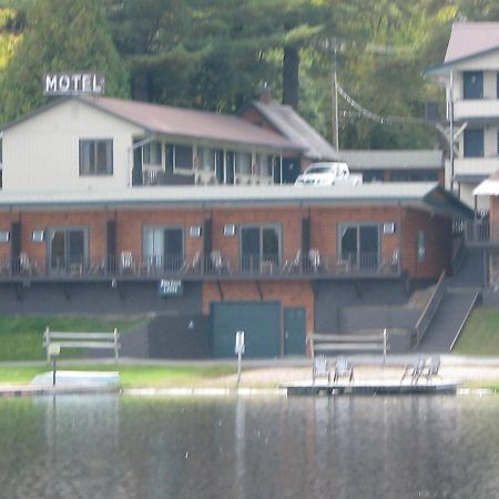 Pine Knoll Hotel Lakeside Lodge & Cabin Олд-Фордж Екстер'єр фото